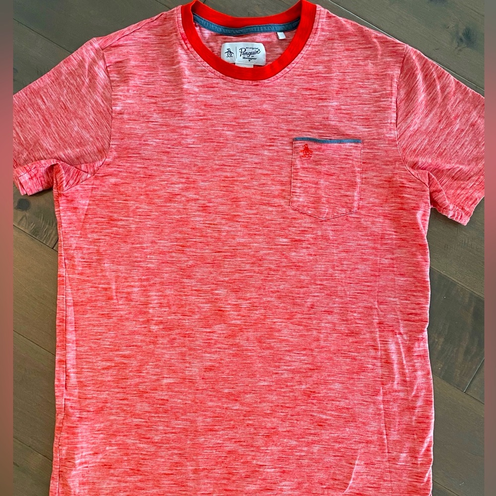 Original Penguin Men’s  Red Chambray Trim Pocket Tee Size L